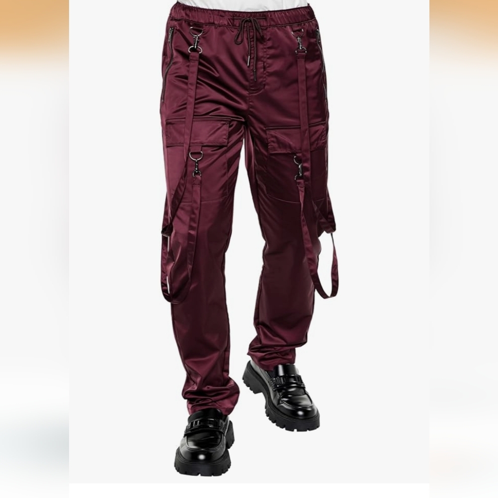 Forever 21 Men's Maroon Cargo Pants with Straps